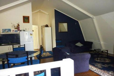 The Doo Drop Inn - Hotel Gold Coast 5