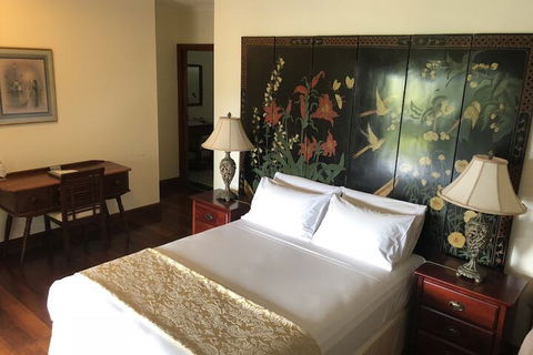 Daintree Manor Bed & Breakfast - Hotel Gold Coast 3