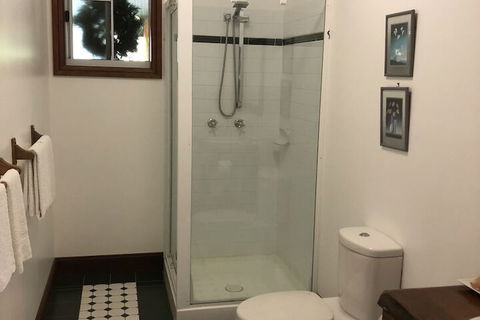 Daintree Manor Bed & Breakfast - Hotel Gold Coast 5