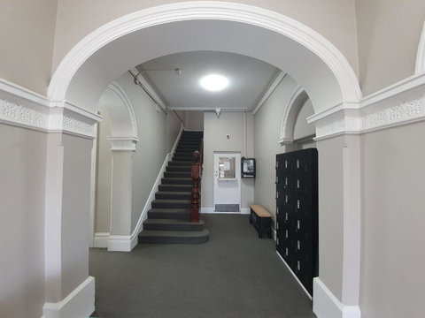 The Royal Hotel - Hotel Gold Coast 1