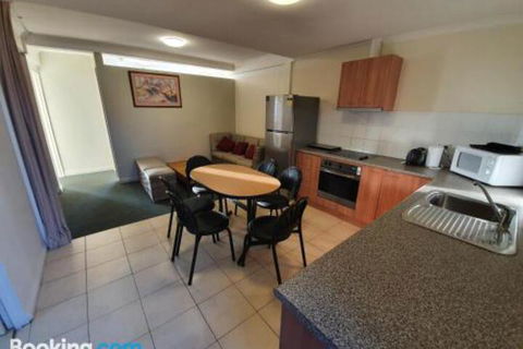 16 Lakeview Plaza - Hotel Gold Coast 4
