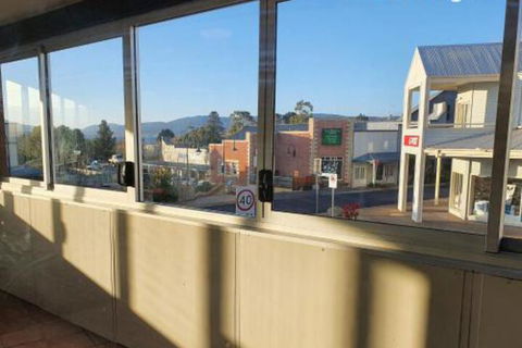 16 Lakeview Plaza - Hotel Gold Coast 2