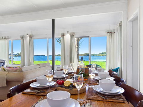 Noddys Riverside - Hotel Gold Coast 2