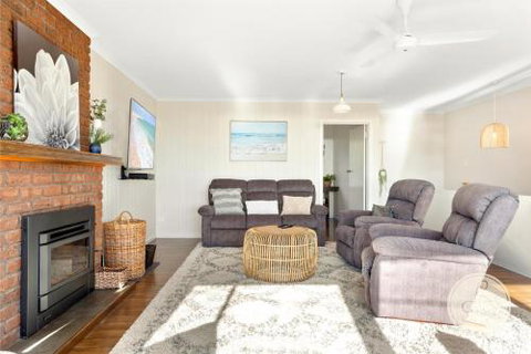 TASSIE SEASIDE SERENITY LAbode Accommodation - Hotel Gold Coast 6