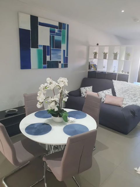 Great Location Hip Studio 5Km To City - Hotel Gold Coast 1