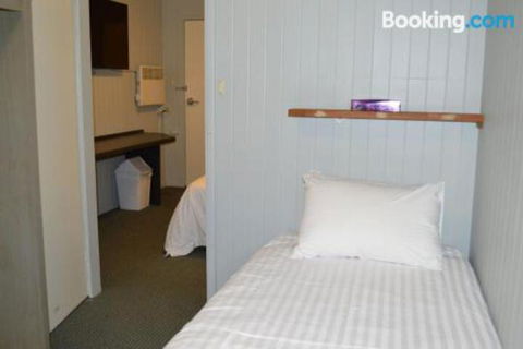 4 Lakeview Plaza - Hotel Gold Coast 4