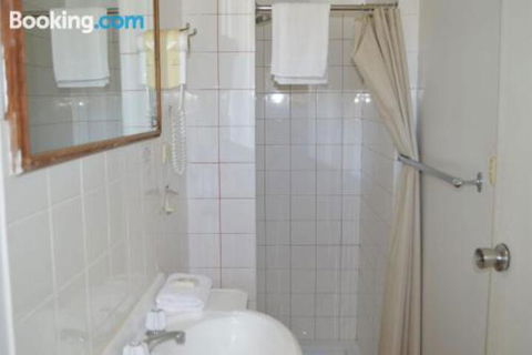 4 Lakeview Plaza - Hotel Gold Coast 0