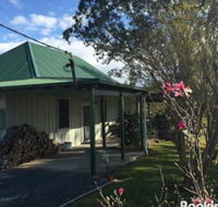Old Schoolmasters Cottage on the Barrington River