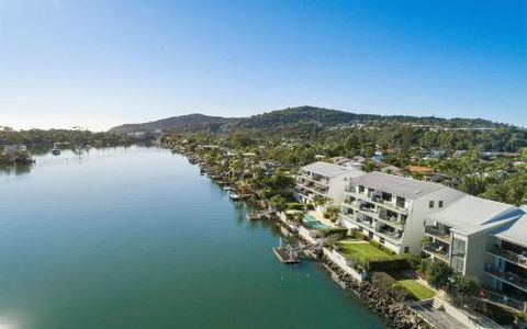 Apartment 5 Commodore - Hotel Gold Coast 0