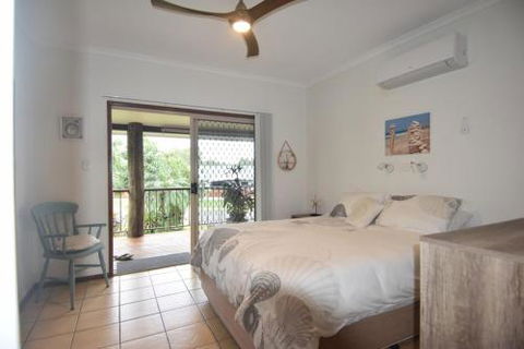 Ocean Breeze - Hotel Gold Coast 4