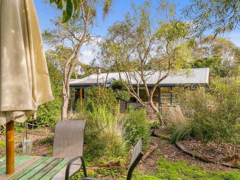 Hakea Bush Cabin - Hotel Gold Coast 5