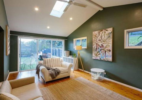 Seagrass House Modern North Avoca Oasis - Hotel Gold Coast 2