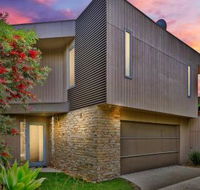 SURF Side SECRET INVERLOCH - Hotel Gold Coast