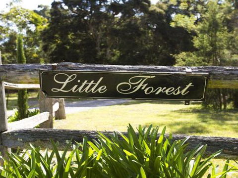 THE ANGAS CARRIAGE Alpine Southern Highlands 4pm Check Out On Sundays - Hotel Gold Coast 5