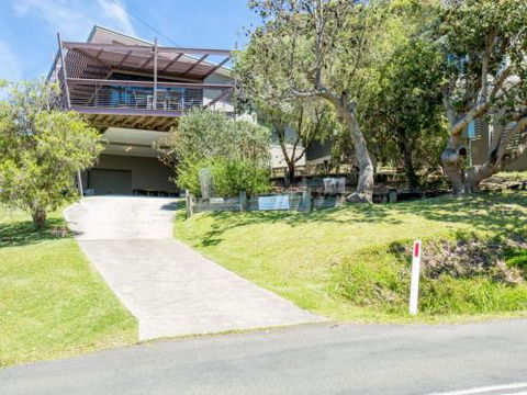 The Lookout At Hyams Beach 4pm Check Out Sundays - Hotel Gold Coast 4