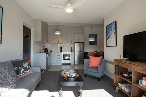 Kooringa 10 - Hotel Gold Coast 2