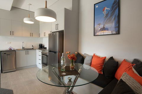 Kooringa 10 - Hotel Gold Coast 4