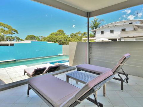 Beachdaze At Hyams 4pm Check Out Sundays - Hotel Gold Coast 1
