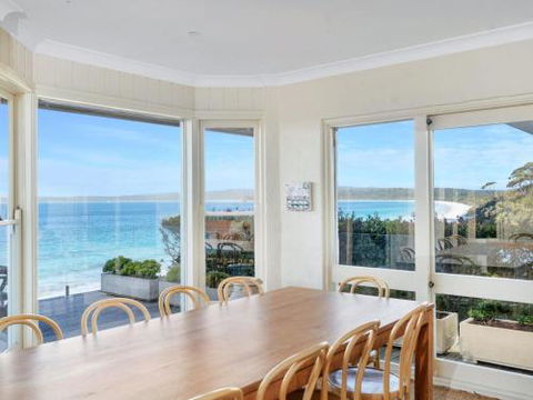 Elandra Absolute Beach Front Luxury - Hotel Gold Coast 4