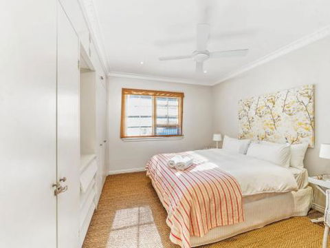 Elandra Absolute Beach Front Luxury - Hotel Gold Coast 2