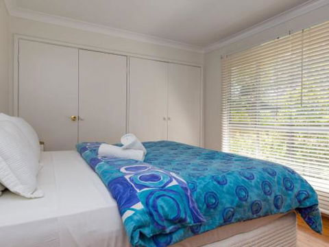 Kookaburra House At Vincentia 4pm Check Out Sundays - Hotel Gold Coast 1