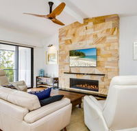 Kickenbach at Hyams Beach 4pm Check Out Sundays - Hotel Gold Coast