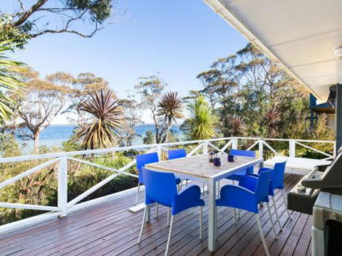 The Shack At Palm Beach 4pm Check Out Sundays - Hotel Gold Coast 1