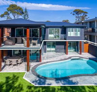 Vukeville beachfront luxury with pool 4pm Check Out Sundays - Hotel Gold Coast