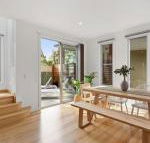 NORMANBY Coastal FREE WIFI  NETFLIX - Hotel Gold Coast