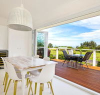 Arklow I Pet Friendly with Ocean Views - Hotel Gold Coast