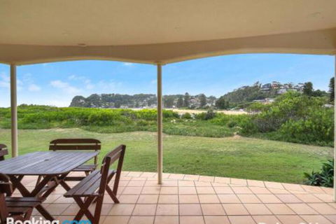 Beachfront Delight 14b Bareena Avenue - Hotel Gold Coast 6
