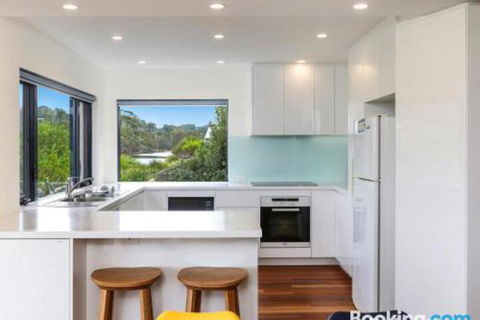 Beachfront Delight 14b Bareena Avenue - Hotel Gold Coast 4