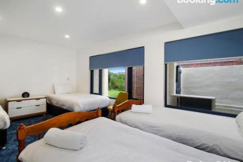 Beachfront Delight 14b Bareena Avenue - Hotel Gold Coast 5