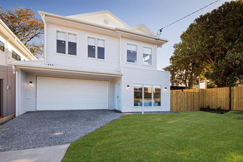 11 Ann Street Coolum Beach - Hotel Gold Coast 6