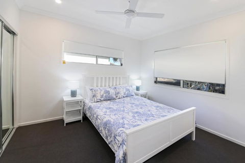 11 Ann Street Coolum Beach - Hotel Gold Coast 4