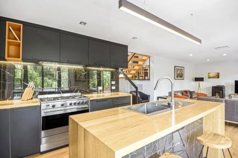 Villa Locarno - Hotel Gold Coast 2