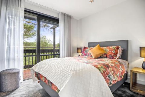 Villa Locarno - Hotel Gold Coast 1