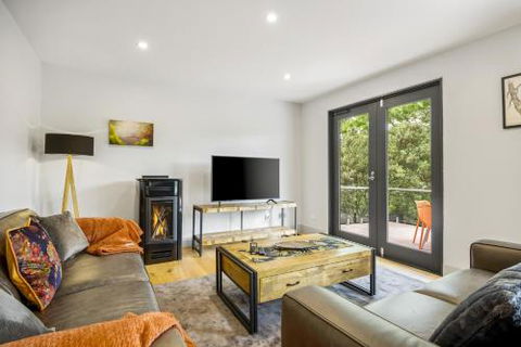 Villa Locarno - Hotel Gold Coast 5