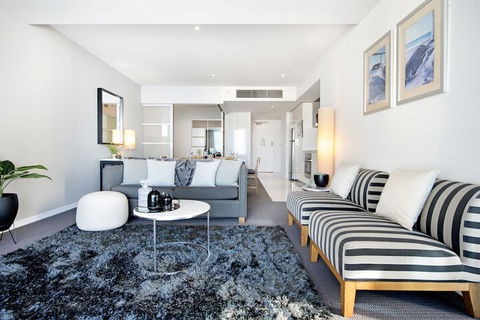H Residences 2 Bedroom Ocean View In Surfers Paradise - Hotel Gold Coast 1