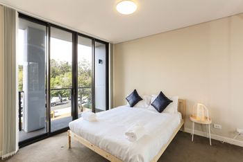 Spacious Apartment At Waitara - Hotel Gold Coast 3