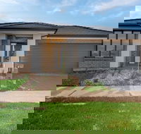 Resortstyle 4BR House With Parkingwerribee
