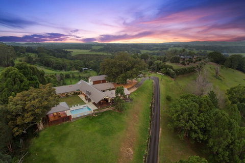 A PERFECT STAY - Serene Myocum - Hotel Gold Coast 1