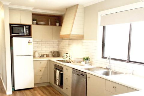 Charlottes Honor River & Golf Cottage - Hotel Gold Coast 4