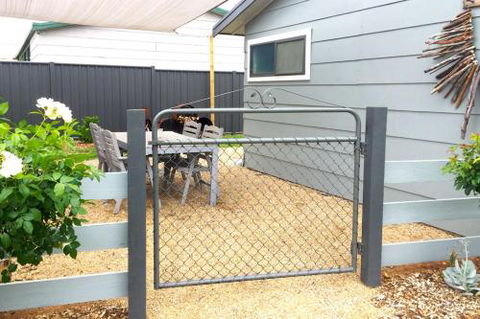 Charlottes Honor River & Golf Cottage - Hotel Gold Coast 1