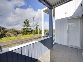 Boat Harbour Holiday 10 Noamunga Street - Hotel Gold Coast 1
