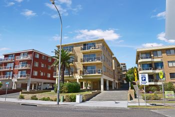 Parklea 5 - Hotel Gold Coast 1