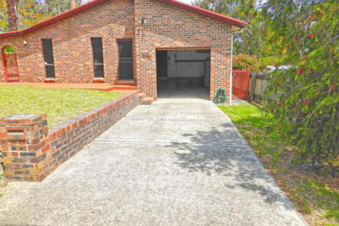 The Happy Shack At Callala Bay - Hotel Gold Coast 2