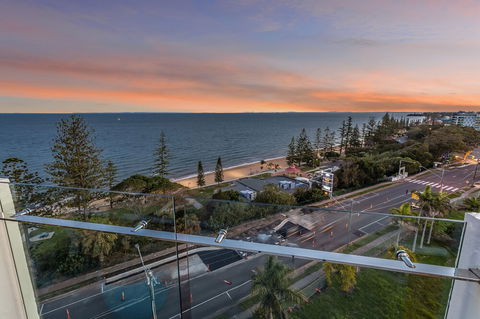 Penthouse On Suttons - Hotel Gold Coast 6