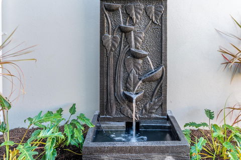 Blue Lagoon Villa B - Hotel Gold Coast 2