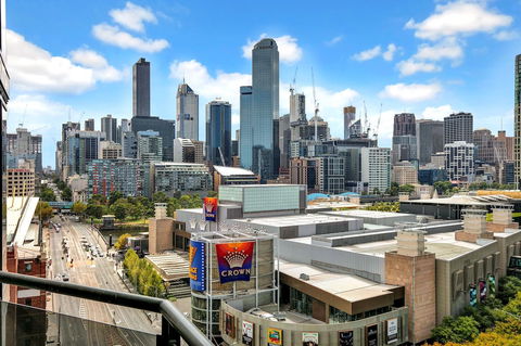 MJ Shortstay Whiteman St Apartments - Hotel Gold Coast 6
